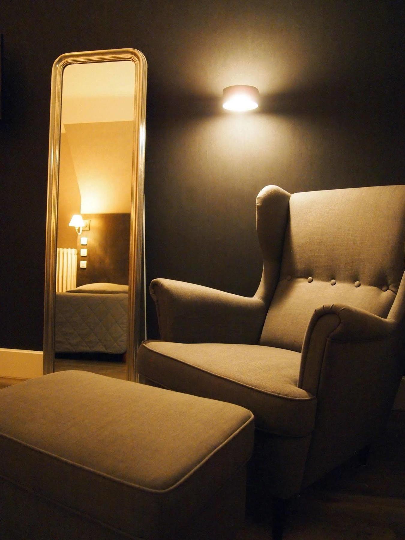 Hotel Colbert Tours Kültér fotó