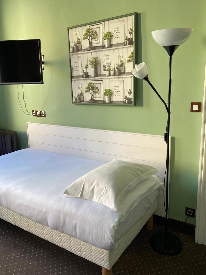 Hotel Colbert Tours Kültér fotó